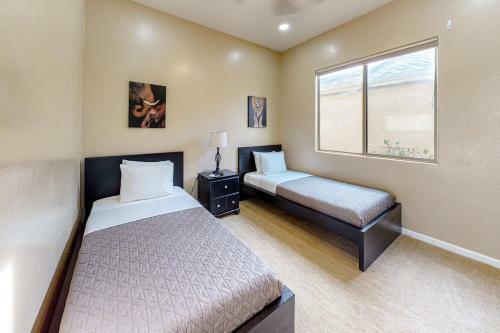 Chandler Charmer - Main House