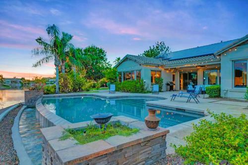 Chandler Charmer - Main House