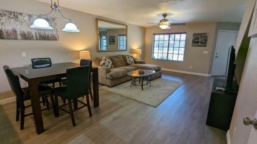 Cozy Modern Chandler Townhome