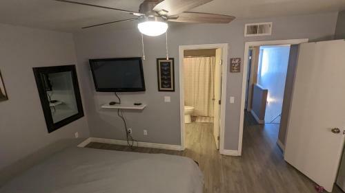 Cozy Modern Chandler Townhome