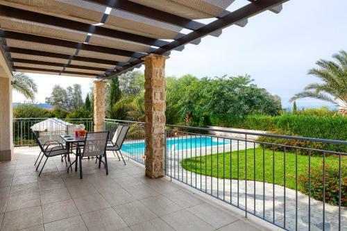 Villa Prosperity Limni By Villa Plus