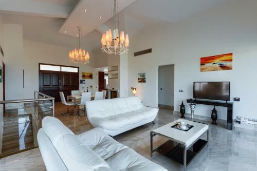 Villa Pandora Limni By Villa Plus