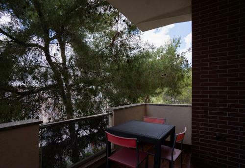 Evergreen Pines Apartment