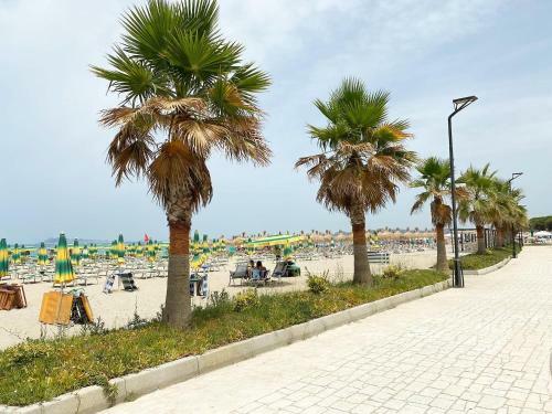 Matias Beach Apartment