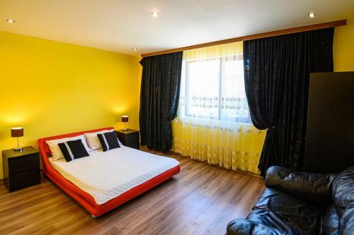 Guest House Dinaya