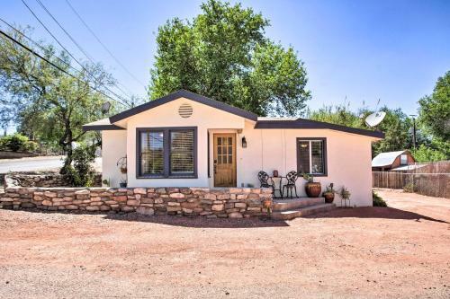 Quaint Pet-friendly Home In Old Town Cottonwood!