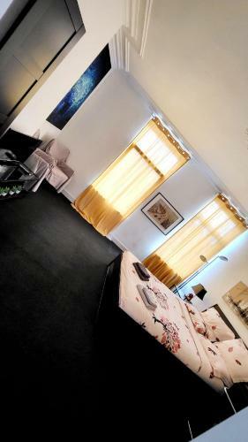 Apartamento Handy Studio Near Nato
