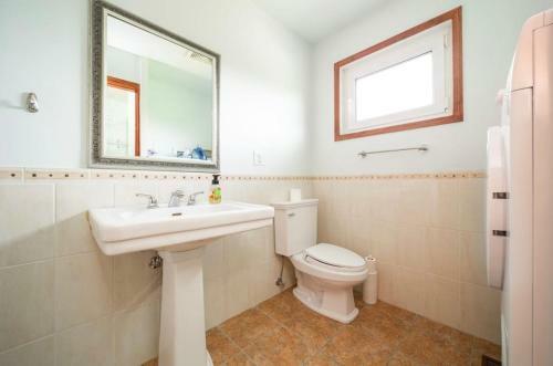 6 Rooms Home By Cp Lrt