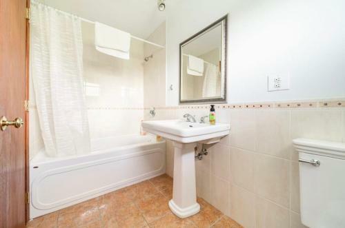 6 Rooms Home By Cp Lrt