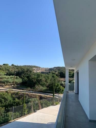 Villa Chrysanthia 2- Brand New 4 Bedroom Villa