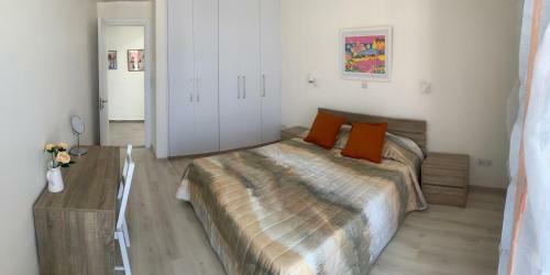 Villa Chrysanthia 2- Brand New 4 Bedroom Villa