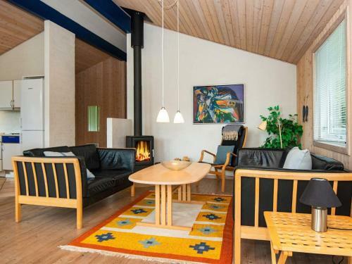 Holiday Home Blokhus Lvi