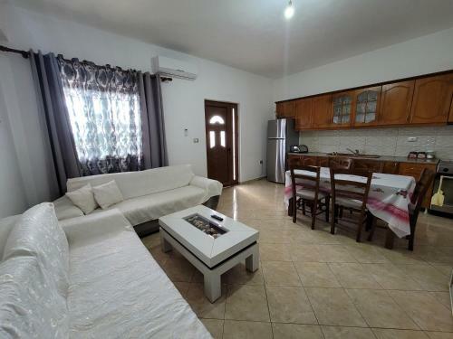Hostal Guesthouse Albi