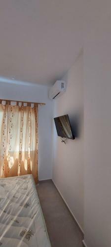 Sunshine Square Apartments