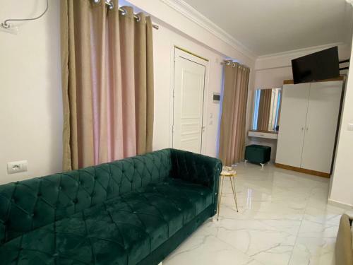 Hotel Golden Hill Ksamil