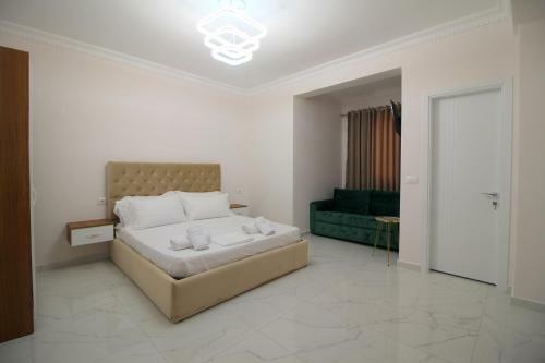 Hotel Golden Hill Ksamil