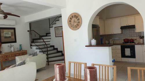 Kamares Ocean View Villa