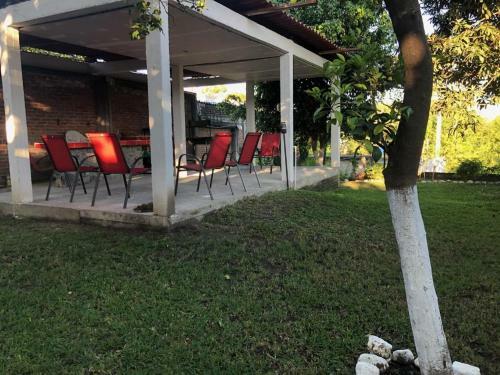 La Casa De Maria Y Felipe. Casa Campestre.