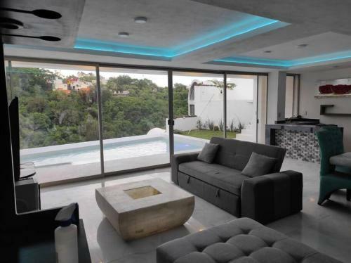 Vista Al Viento, Hill View Villa En Cuernavaca 8px
