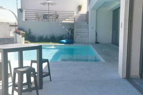 Vista Al Viento, Hill View Villa En Cuernavaca 8px