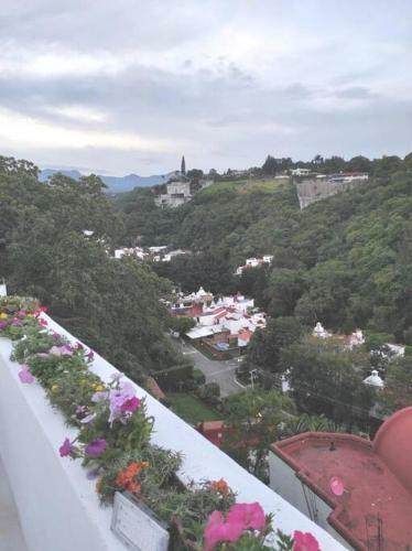 Vista Al Viento, Hill View Villa En Cuernavaca 8px