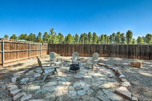 Stylish Flagstaff Family Home With Fire Pit!