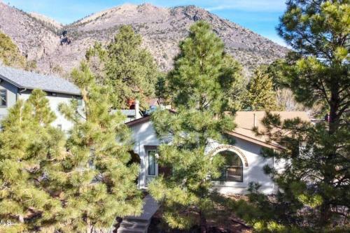 Elden Spring Getaway