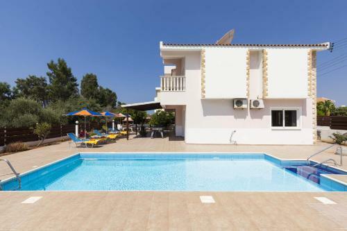 Villa Dione By Villa Plus