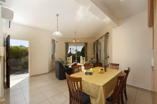 Villa Gardenia By Villa Plus