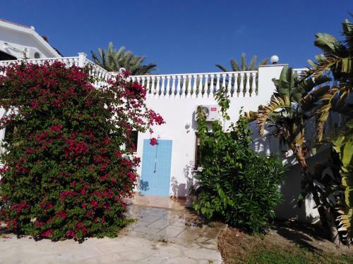 Lovely 7 Bedroom Villa