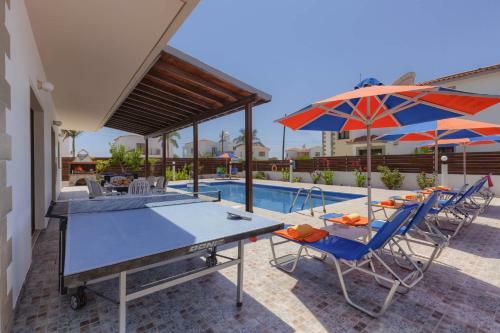 Villa Angela Coral By Villa Plus