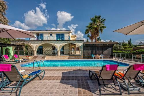 Villa Danae Coral Bay By Villa Plus