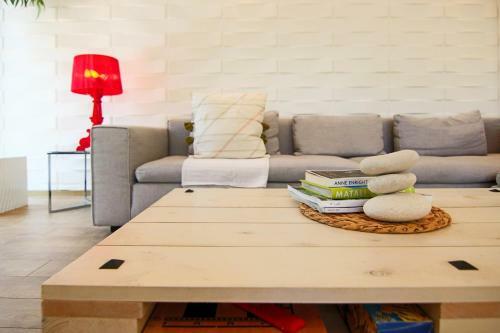 Phaedrus Living: Forest View Luxury Villa Chantara
