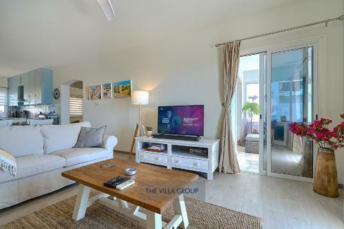 Thea Vista Apartment