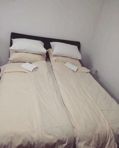 Dream Home Studio Apartments