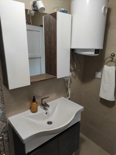 Dream Home Studio Apartments