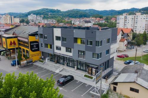 San-mar Apartments