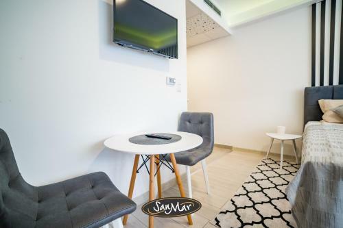 San-mar Apartments