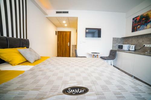 San-mar Apartments