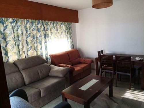 Apartamento Acogedor Atico En Adra