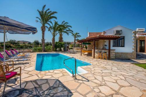 Villa Kuanos By Villa Plus