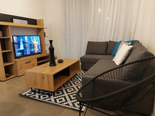 Apartamento New, Ground Floor, Modern Flat With Swimming Pool