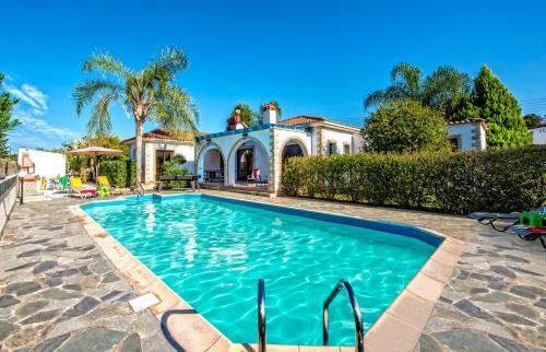 Villa Elissa By Villa Plus