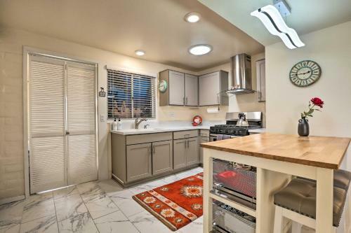 Lovely Green Valley Abode With Community Pool!