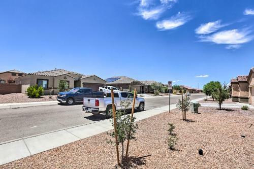 Inviting Sahuarita Home Less Than 5 Mi To Lake Park!