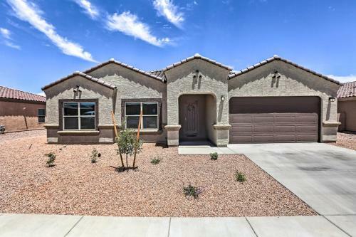 Inviting Sahuarita Home Less Than 5 Mi To Lake Park!