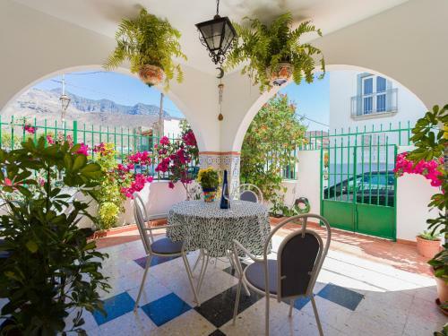Agaete Pupe Home By Canariasgetaway