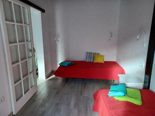 La Casa Chica
