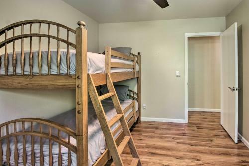 Pinetop Oasis With Private Yard - Pet Friendly!