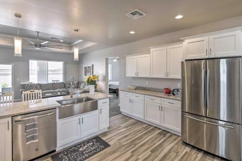 Idyllic Kingman Retreat With Yard - Near Hiking